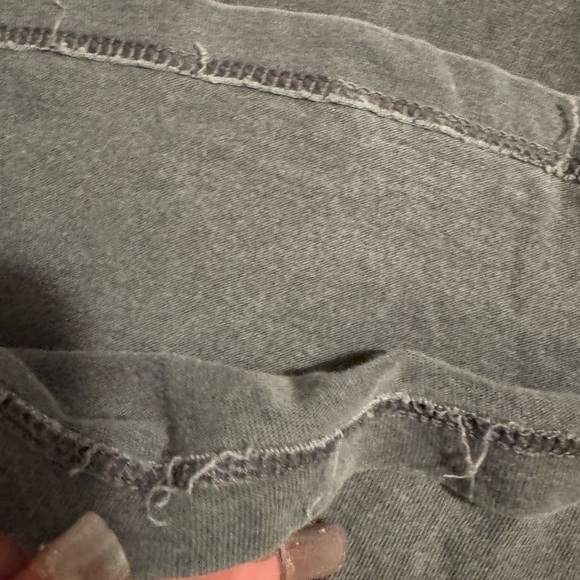 5/$25 Boys Gray Shirt Size L(14/16) - Picture 4 of 5